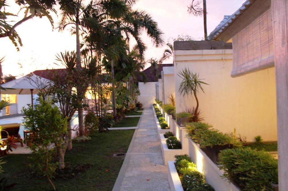 Kutaville Seminyak Esterno foto