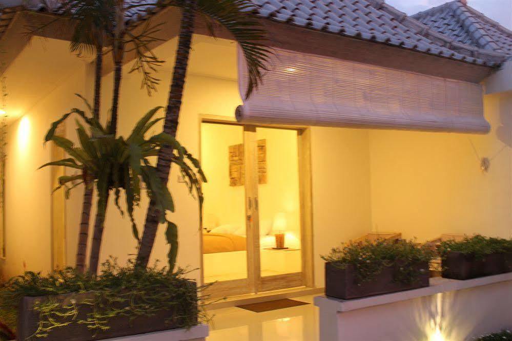 Kutaville Seminyak Esterno foto